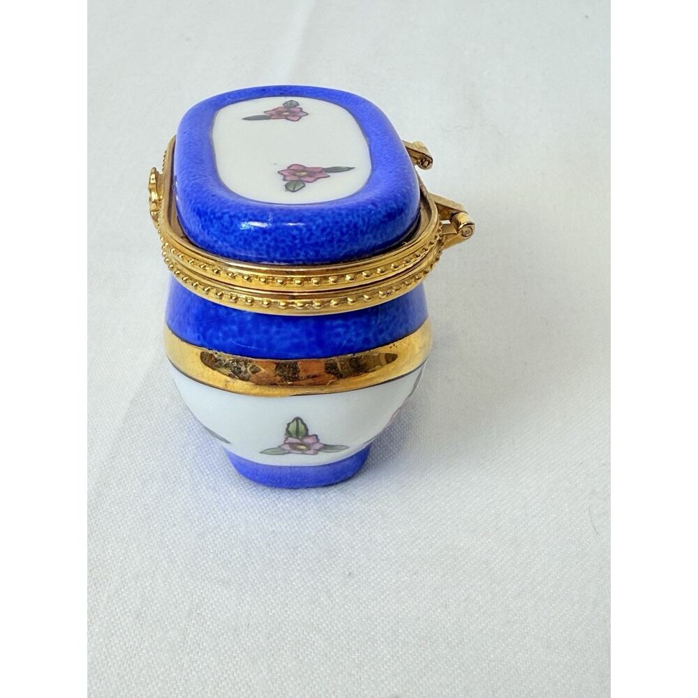 Vtg CBK Ceramic Blue And White Whimsical Shoe Trinket Box - Picture 4 of 8